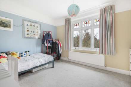 Wokingham Road, Earley, Image 21