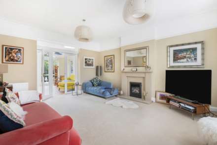 Wokingham Road, Earley, Image 3