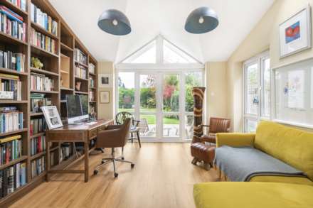 Wokingham Road, Earley, Image 7