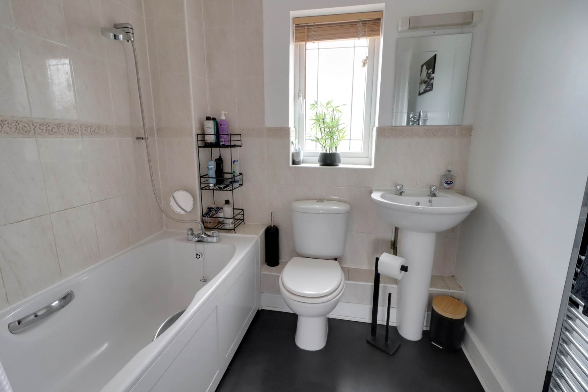 Tiggall Close, Earley, Image 11