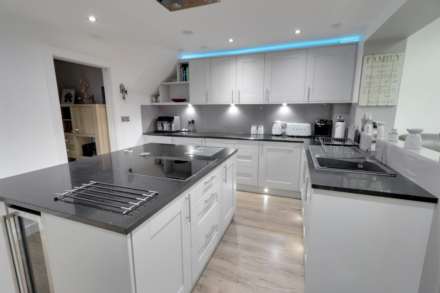 Tiggall Close, Earley, Image 4