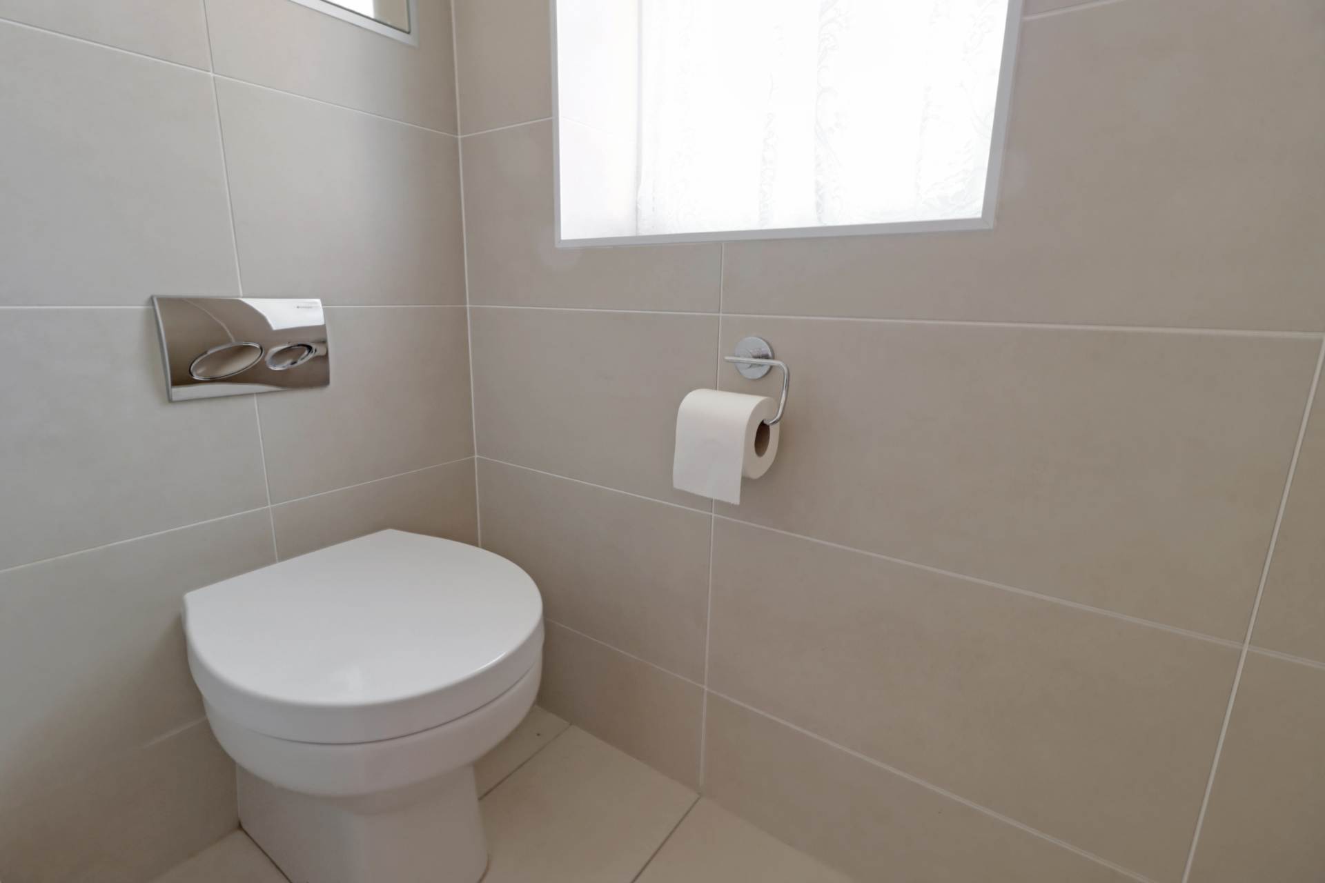 Andrews Road, Earley, Image 12