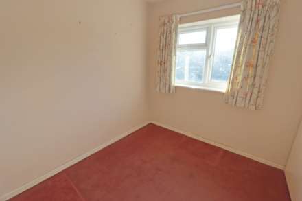 Andrews Road, Earley, Image 10