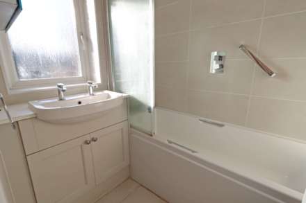 Andrews Road, Earley, Image 11