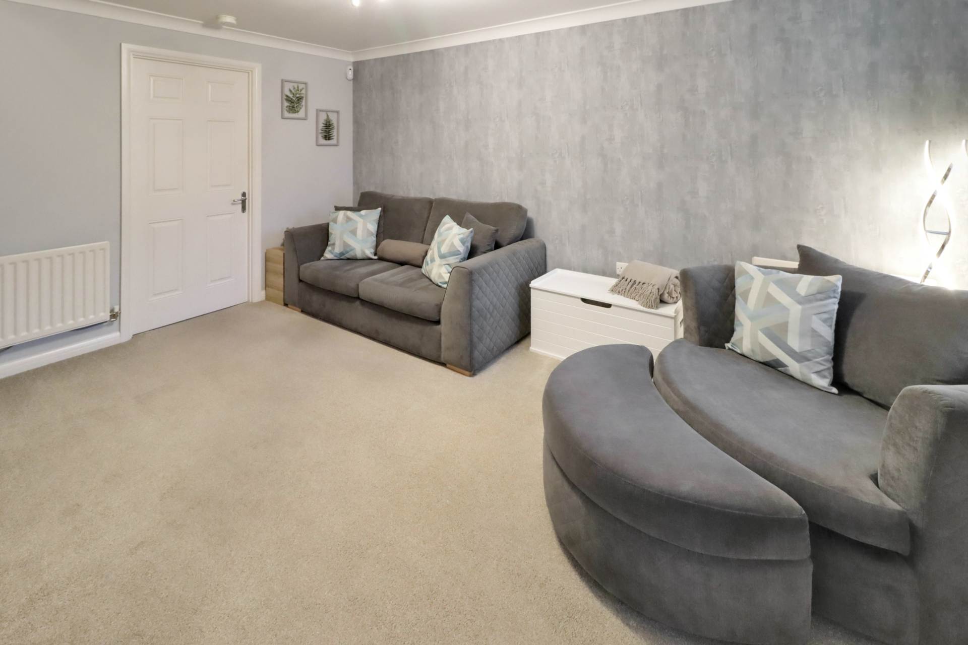 Wickham Way, Sherfield On Loddon, Image 7