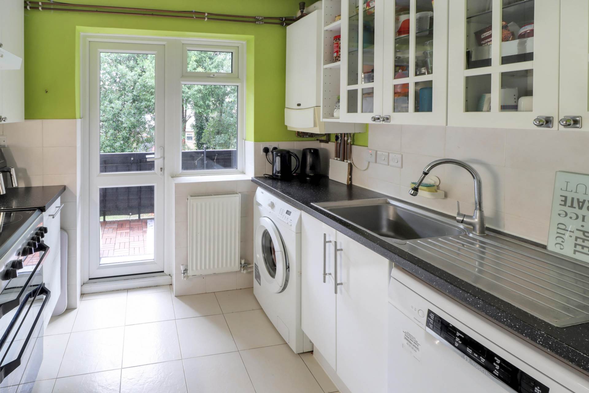 Courts Road, Earley, Image 5