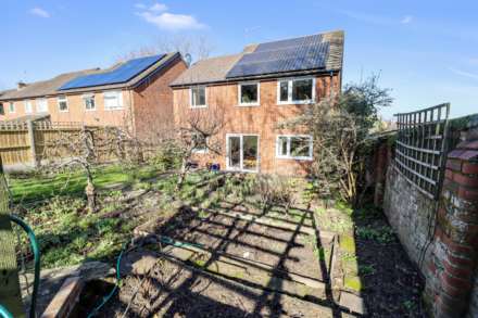 Property For Sale Malvern Court, Reading