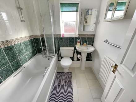 Amber Close, Earley, Image 11
