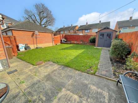 Amber Close, Earley, Image 12