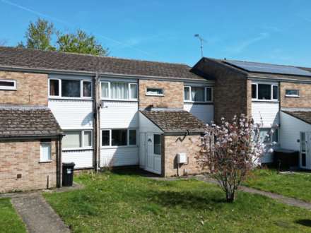 Wallace Close, Woodley, Image 1