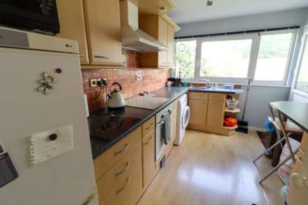 Wallace Close, Woodley, Image 4