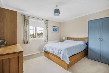 Goodwin Close, Calcot, Image 14