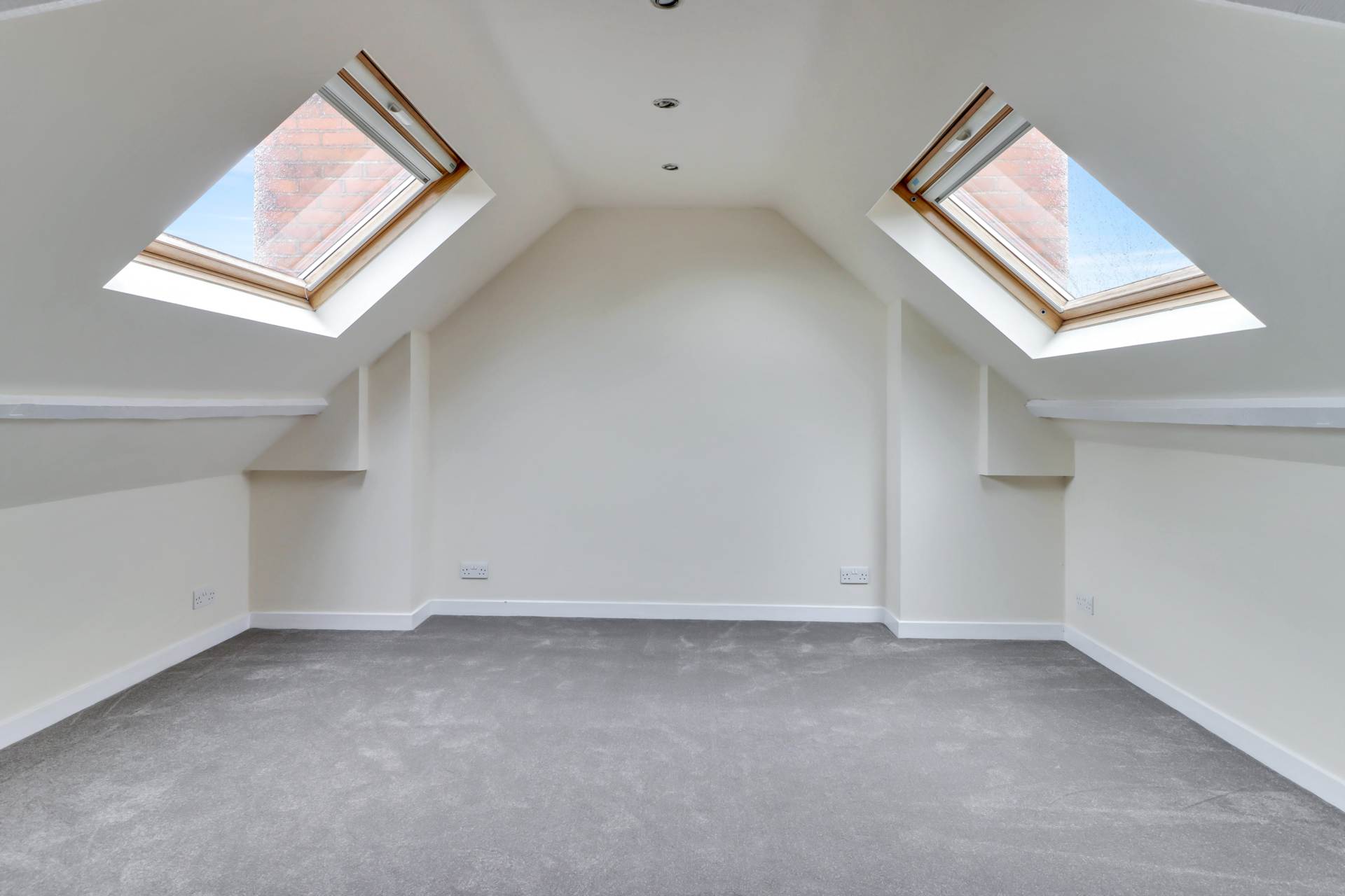 Mays Close, Earley, Image 12