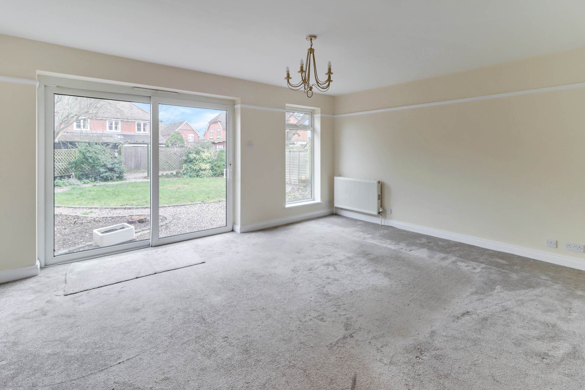 Mays Close, Earley, Image 2
