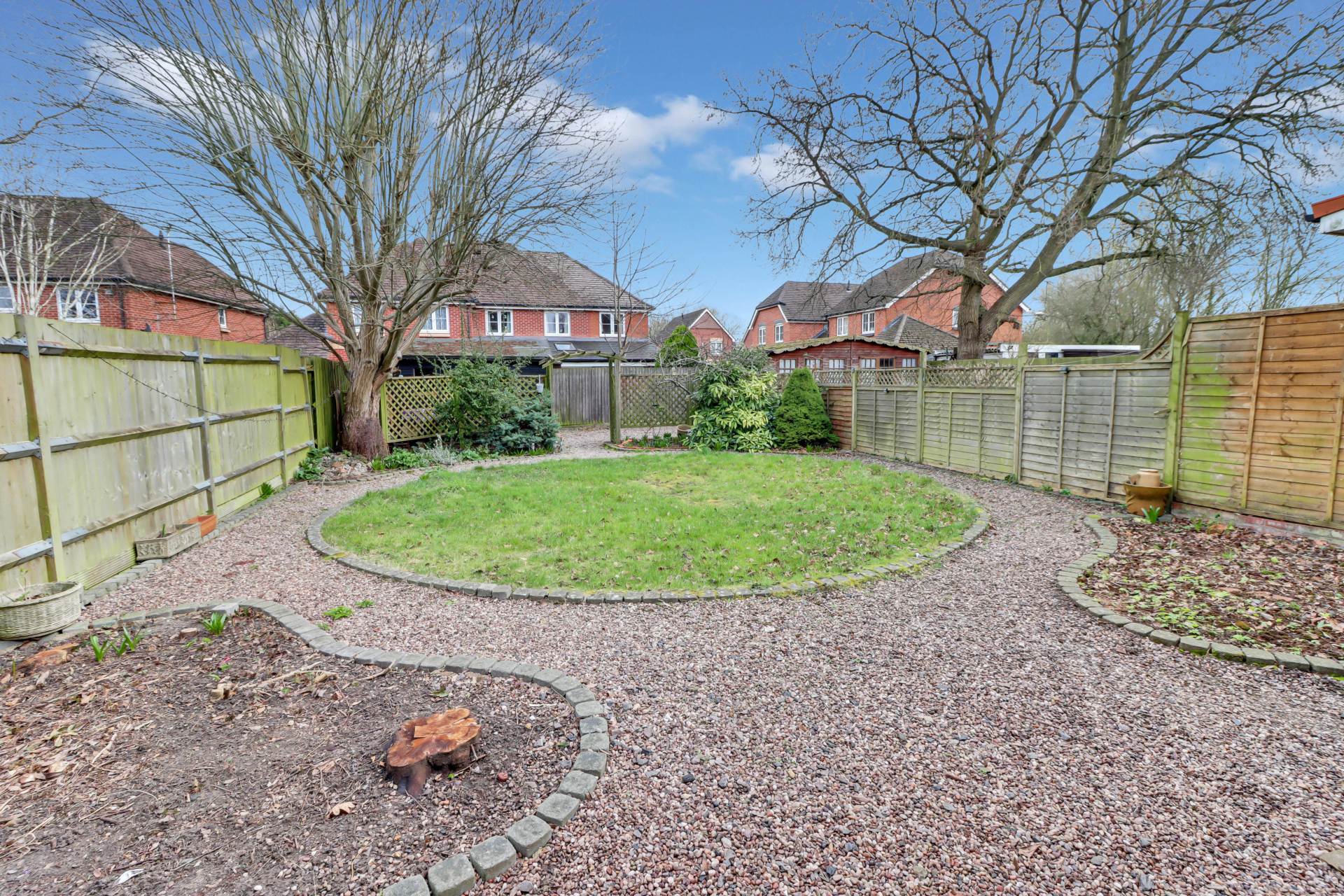 Mays Close, Earley, Image 4