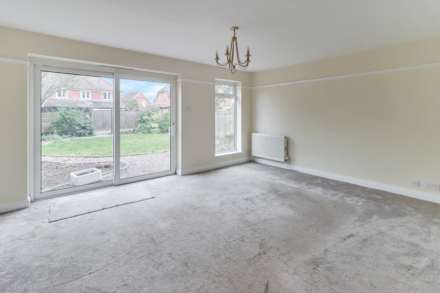 Mays Close, Earley, Image 2