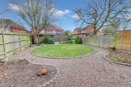 Mays Close, Earley, Image 4