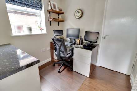Church Road, Earley, Image 12