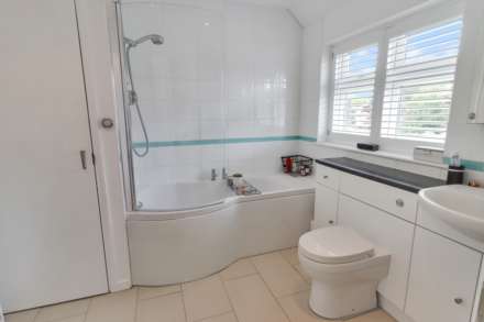 Church Road, Earley, Image 18