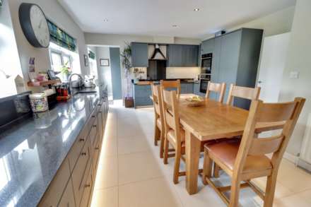 Church Road, Earley, Image 3