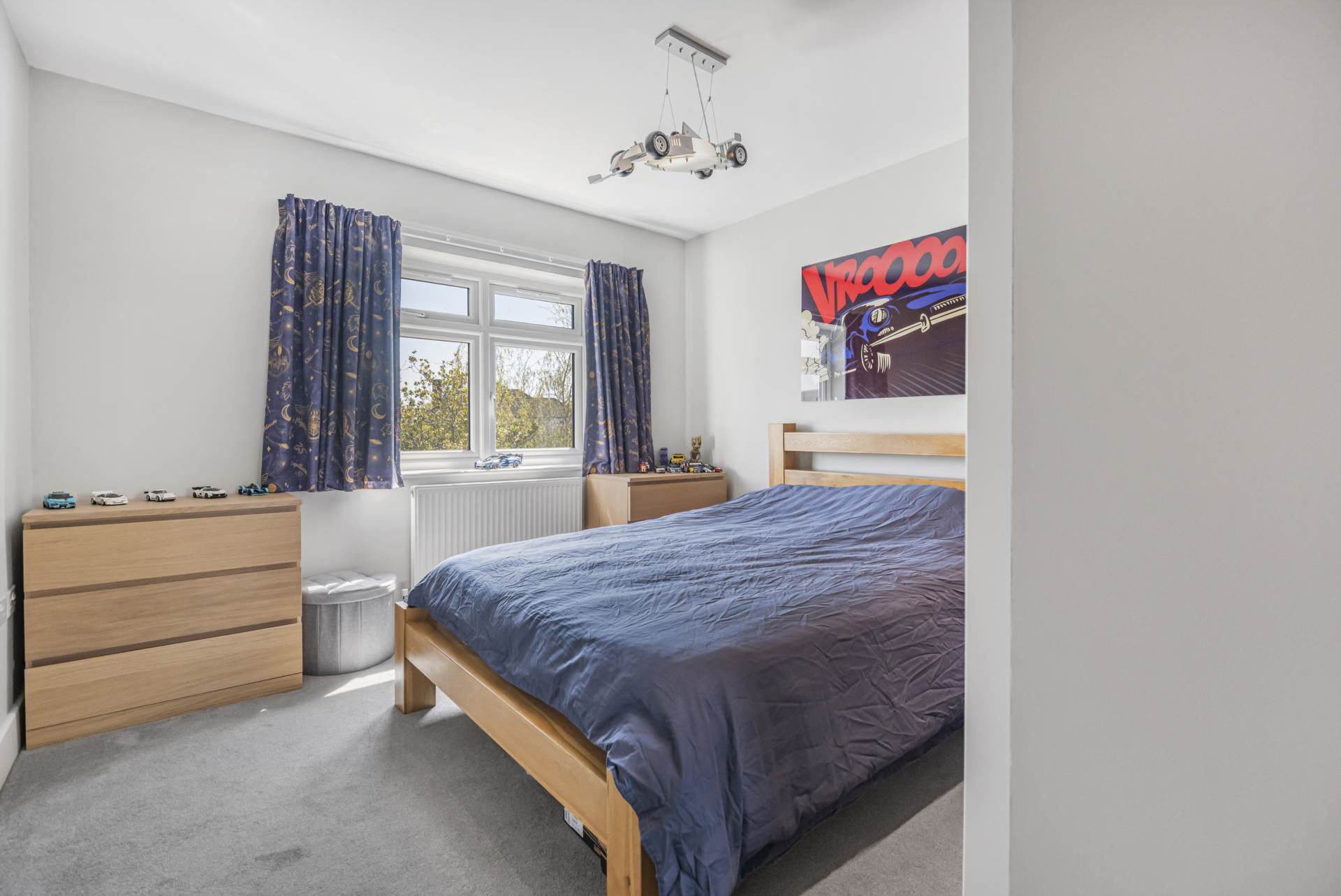 Hilltop Road, Earley, Image 17