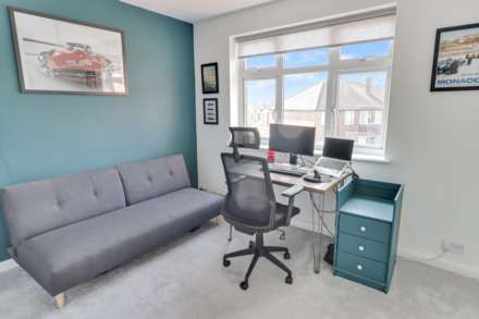 Delamere Road, Earley, Image 9