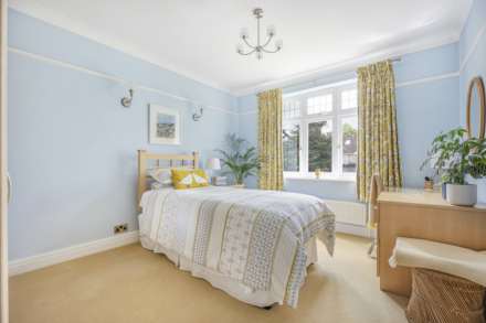 Aldbourne Avenue, Earley, Image 15