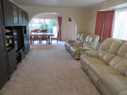 Betchworth Avenue, Reading, Image 2