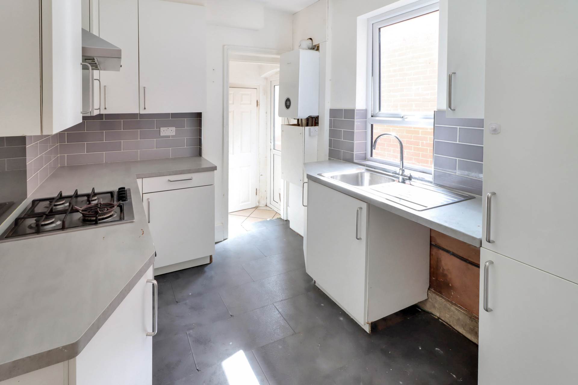 Radstock Road, Reading, Image 4
