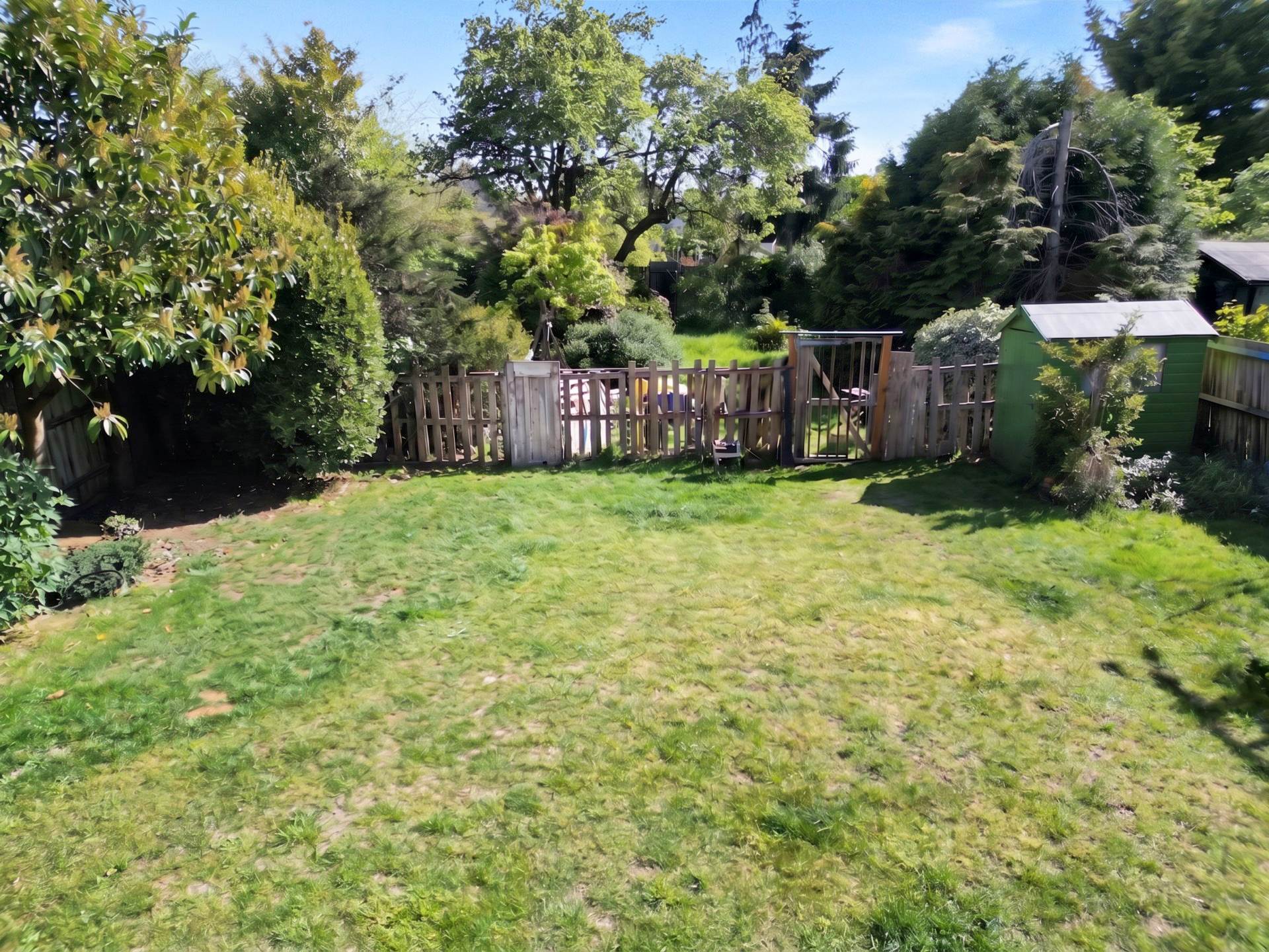Wokingham Road, Earley, Image 11