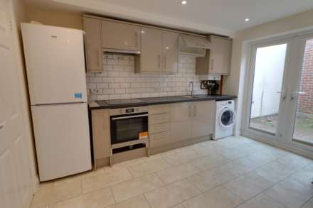 Brighton Road, Reading, Image 3