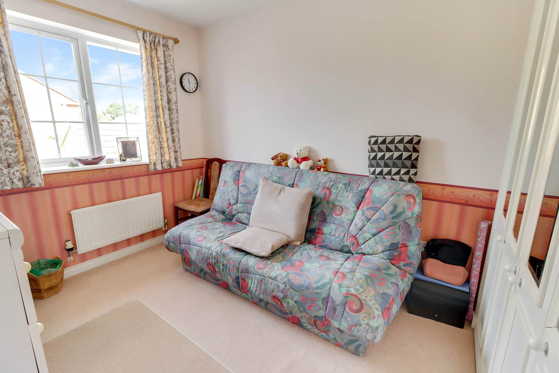 Chesterment Way, Reading, Image 7