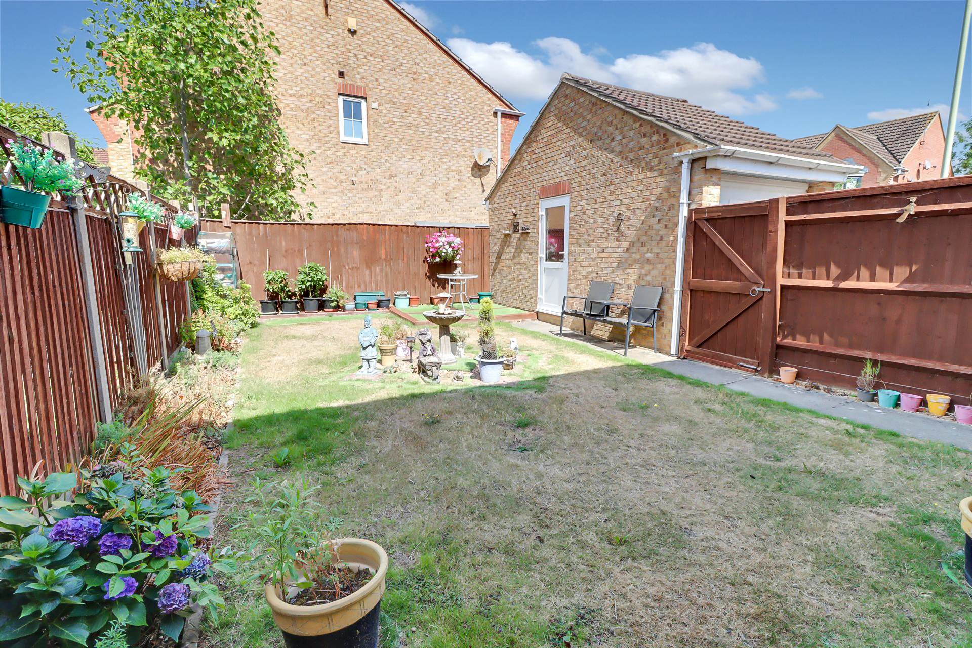 Chesterment Way, Reading, Image 9
