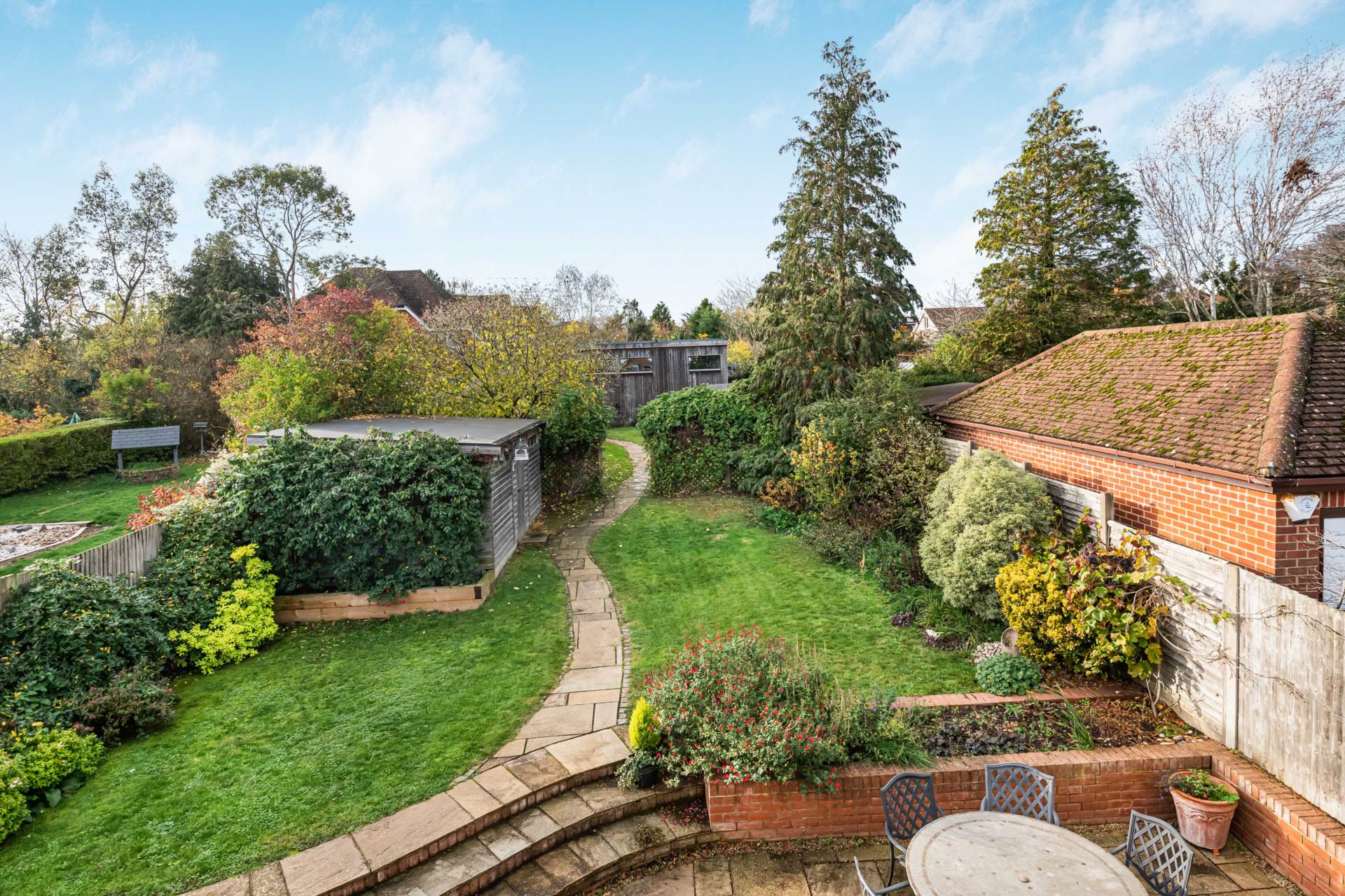 Meadow Road, Earley, Image 19