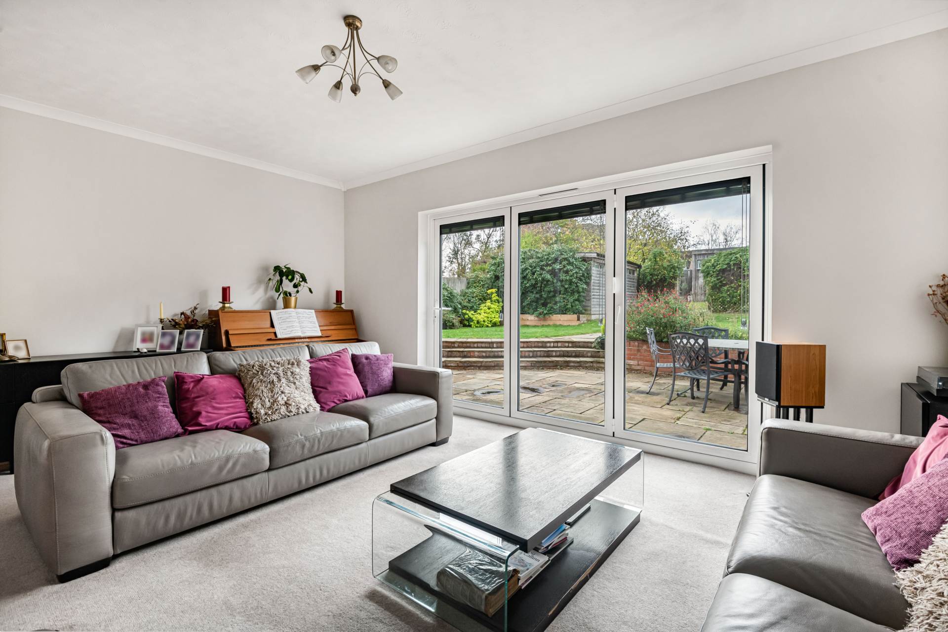 Meadow Road, Earley, Image 2