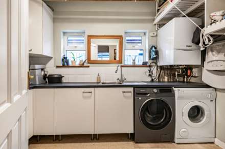 Meadow Road, Earley, Image 6