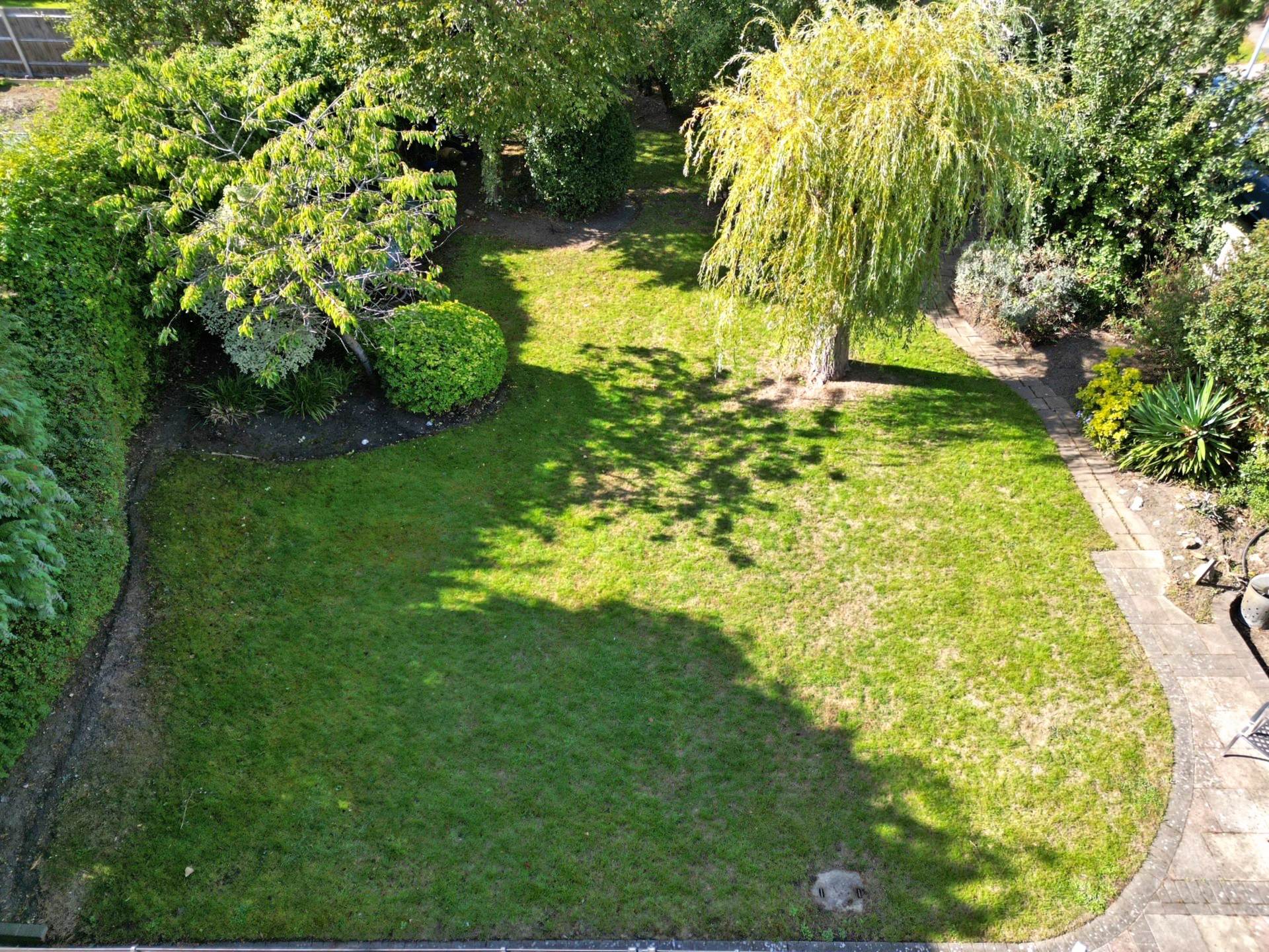 Church Road, Earley, Image 17