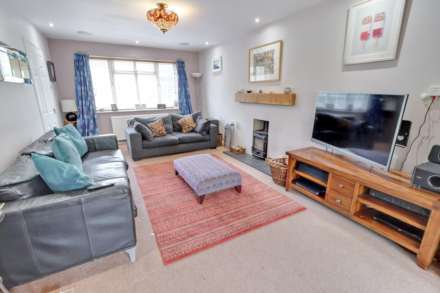 Church Road, Earley, Image 4