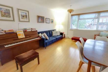 Hamilton Road, Reading, Image 4