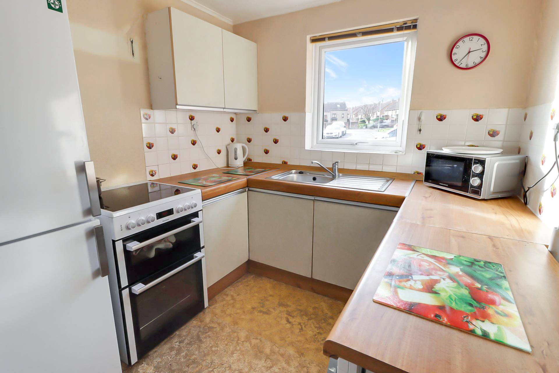 Chilcombe Way, Earley, Image 2