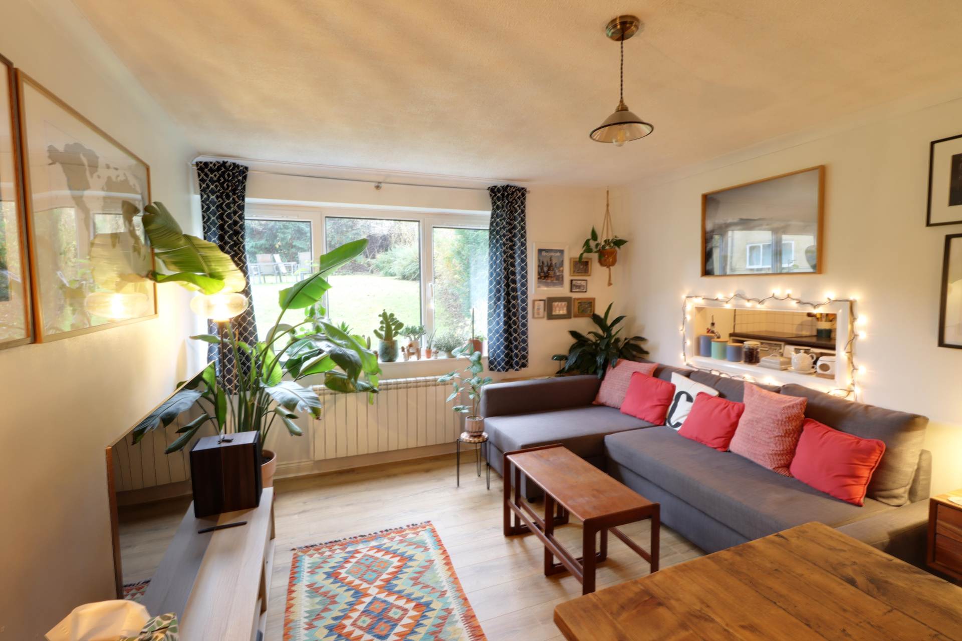 Alexandra Road, Reading, Image 4