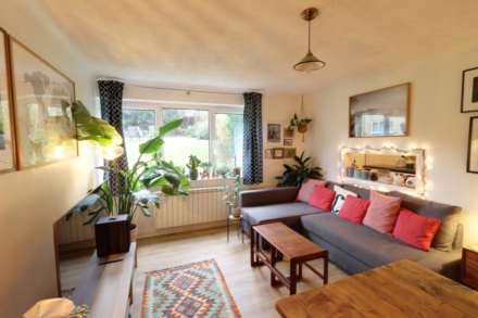 Alexandra Road, Reading, Image 4