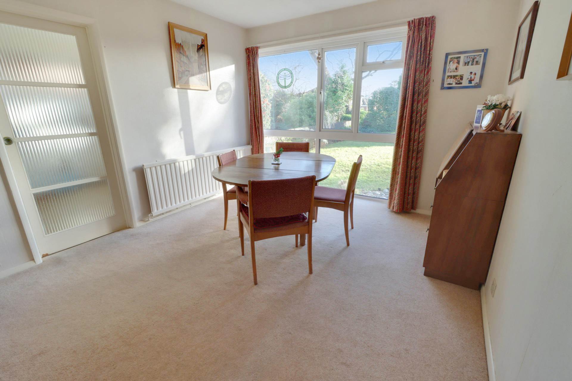 Western Ave, Woodley, Image 10