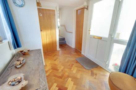 Western Ave, Woodley, Image 6