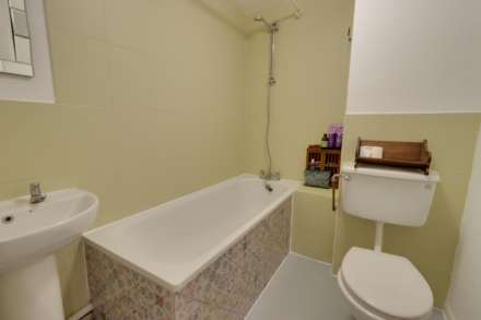 Armadale Court, Reading, Image 8