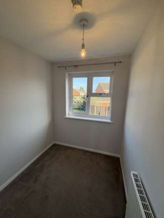 Lutton Close, Reading, Image 7