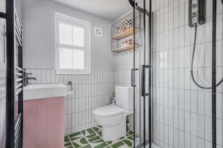 Green Road, Reading, Image 16