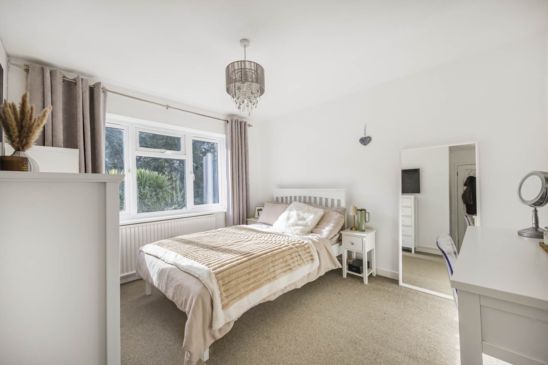 Silverdale Road, Earley, Image 16