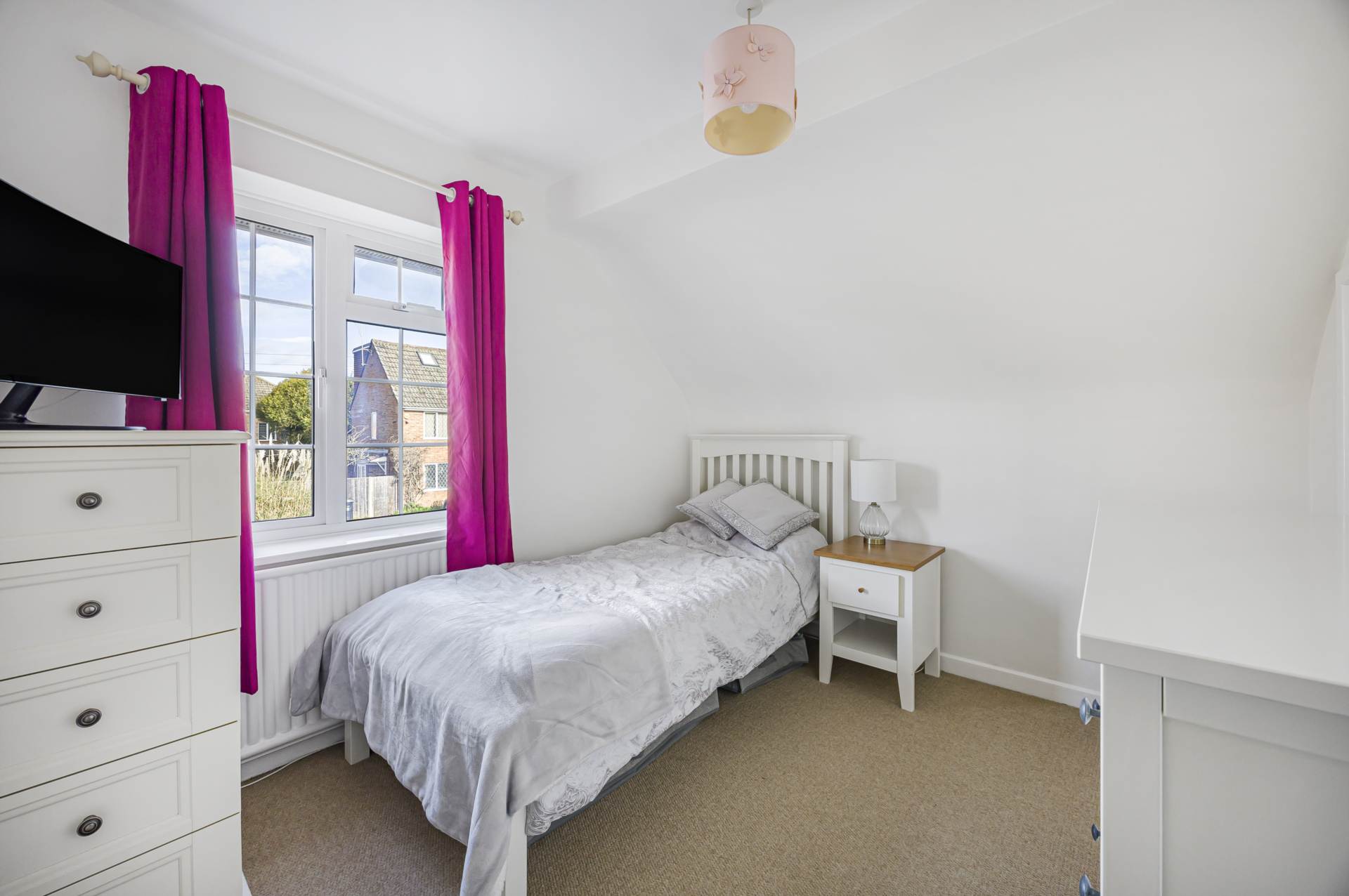 Silverdale Road, Earley, Image 17