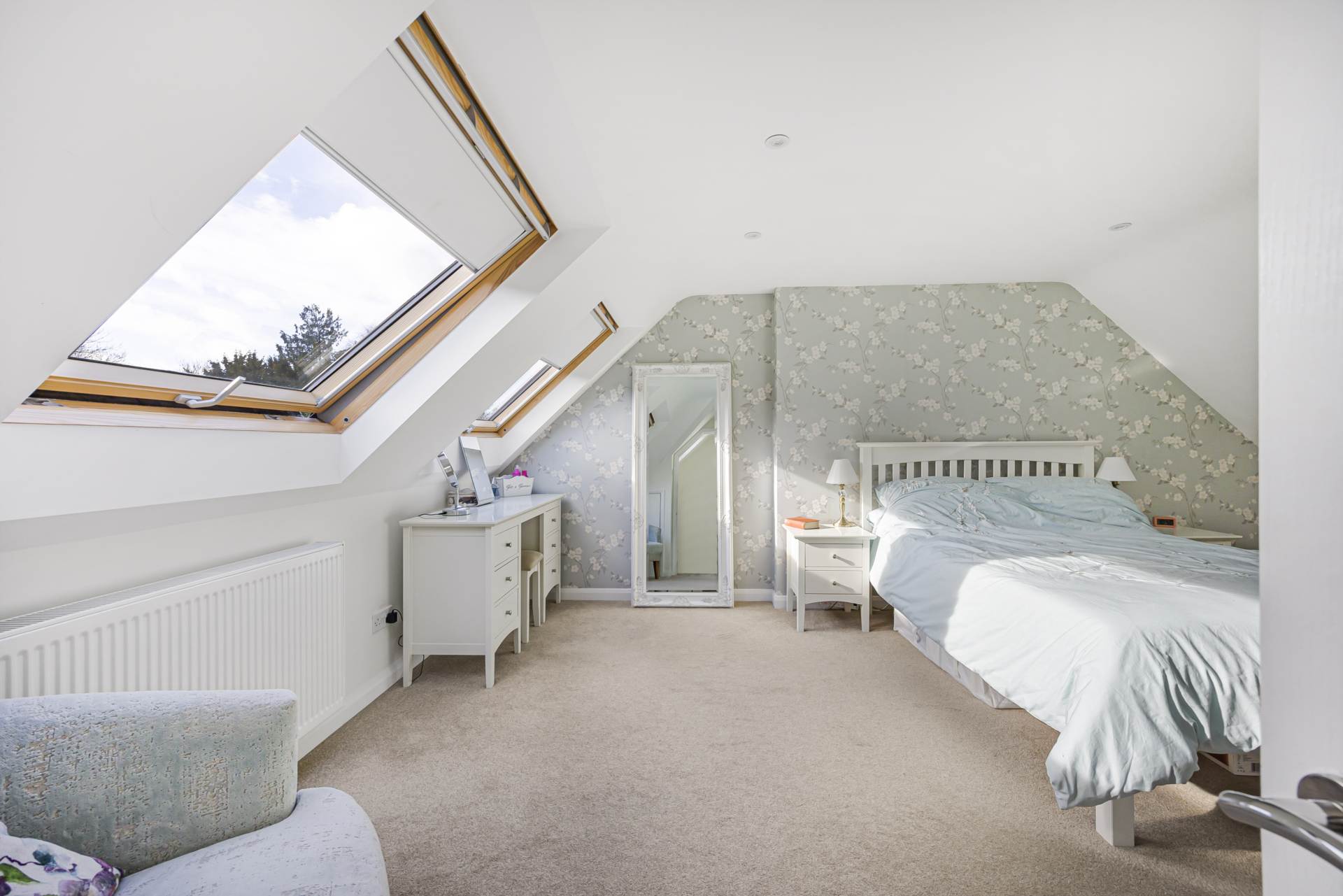 Silverdale Road, Earley, Image 4